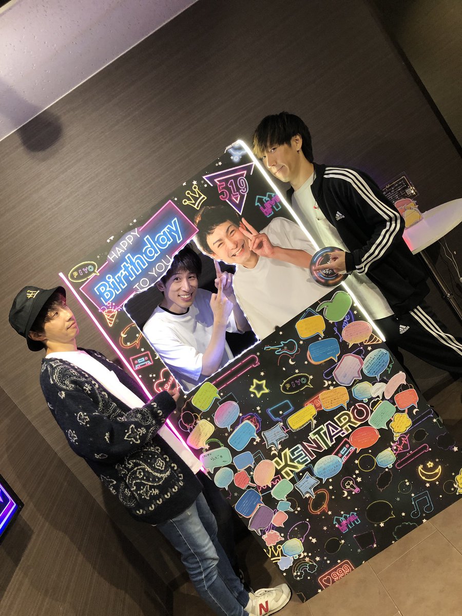 健太郎、ハッピーバースデー！！
今日も楽しい公演でした！
また来週お会いしましょう😊

#sdn_now
#showdiner
#ショーダイナー
#アキバスクランブル