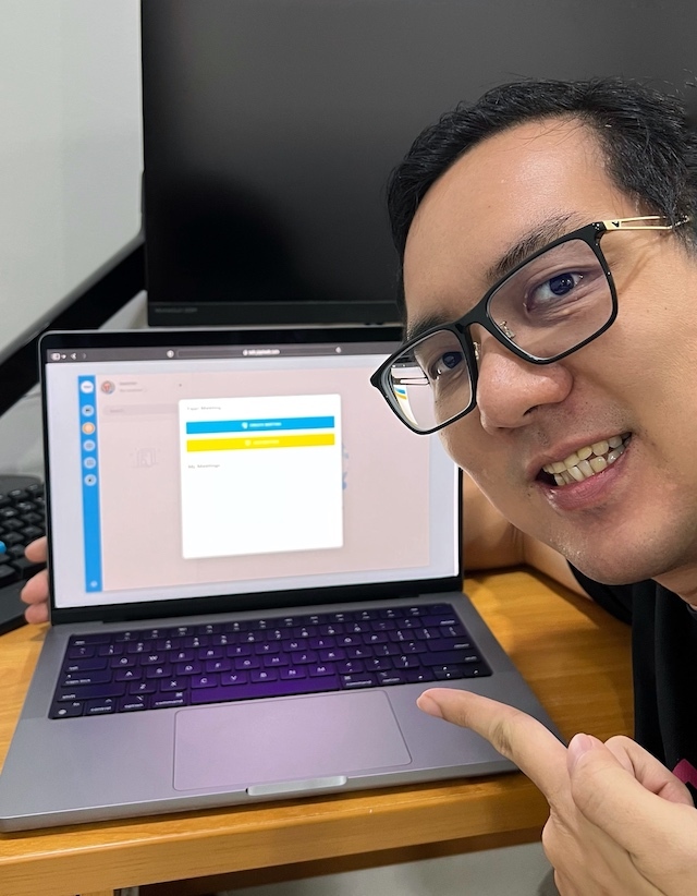 isaactanjs's tweet image. [New blog post] Introducing Yippi WebIM Group Meeting - Yippi by TOGL ift.tt/QhNYLUl #isaactan #blogger