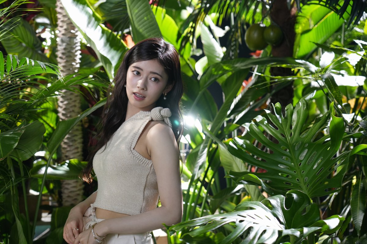 NiziU__official's tweet photo. [#NiziU_CAM]
NiziU 2nd Album『COCONUT』
Jacket Shooting Behind Cut📸

#RIMA

#NiziU #ニジュー #니쥬 #WithU
#NiziU_2ndAlbum #COCONUT https://t.co/UA7qSrVuHe