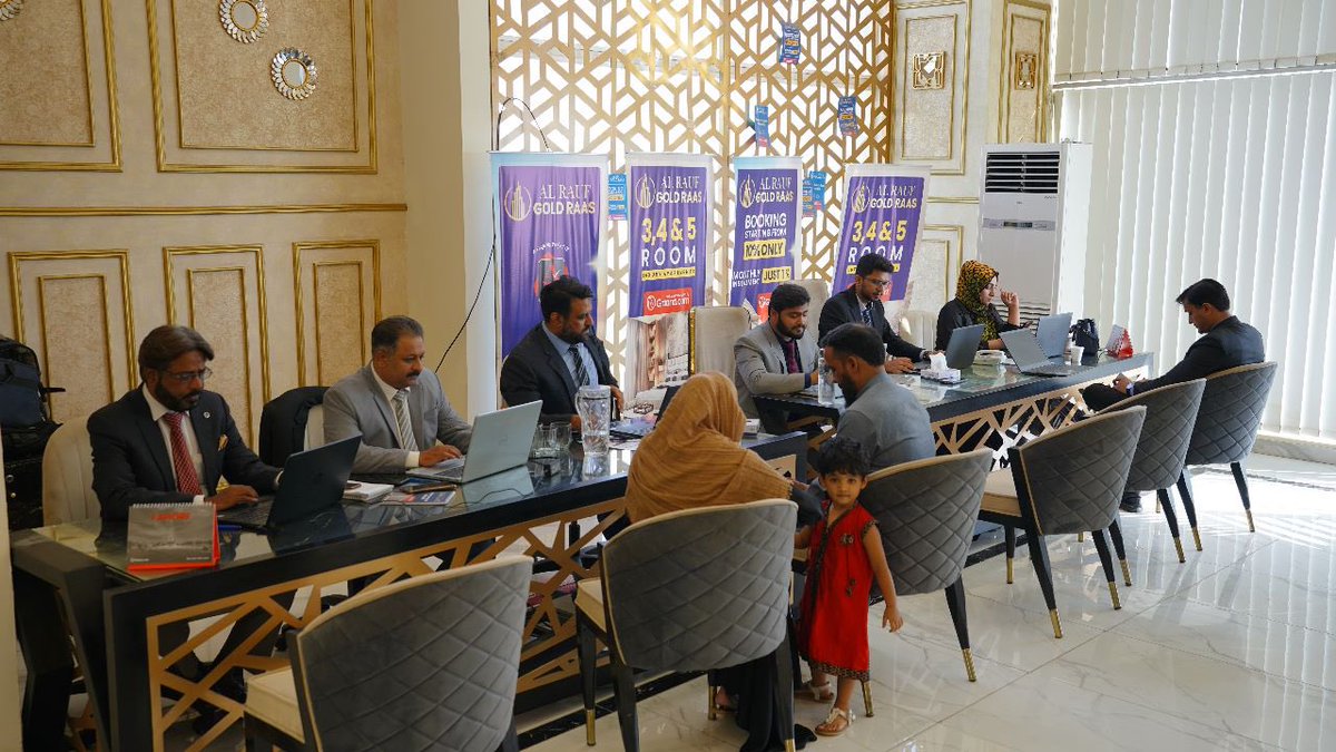 GoldRaas_'s tweet photo. Snippets from the Karachi Open House at Gold Raas! 🔥

Venue: Gold Raas Site Office, Scheme 33, Karachi.

#OpenHouse #GoldRaas #marketedbygraana https://t.co/eYtSe5EHQR