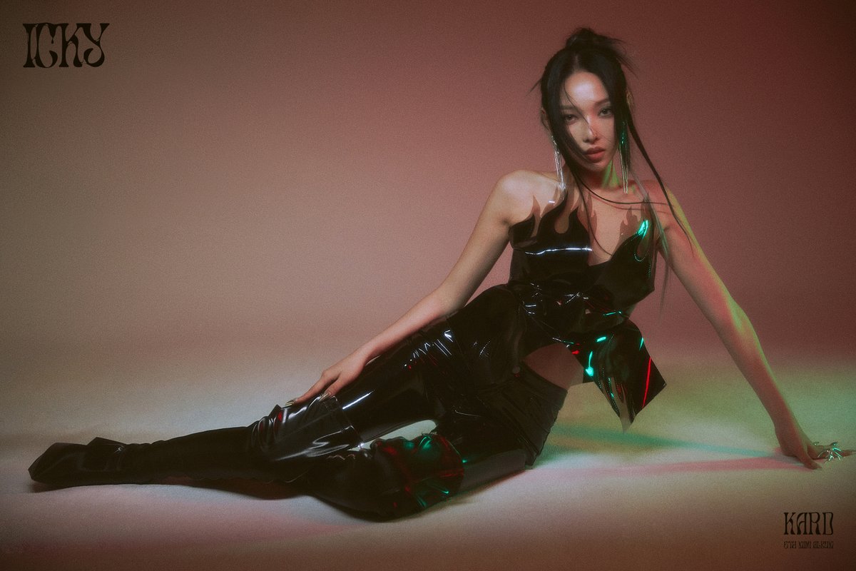 KARD_Official's tweet photo. KARD 6th Mini Album 'ICKY'
 
Concept Photo
#전소민 #SOMIN
 
#KARD #카드
#ICKY #이끼 https://t.co/wZumFIYpA8