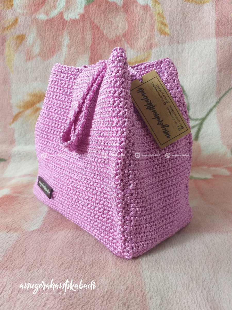 A3_Crochet's tweet photo. Alhamdulillah..done
Terima kasih ya Mom's custom Knot Bag nya , project knotbag Ungu Muda
Semoga suka & bermanfaat yaa
Cuszz..zz to Pesona
Dim : 33x64cm
Mat : Polyester
#tasrajut
#knotbag
#tasrajutknotbag
#tasrajutpolyester
#madebyorder
#anugerahantikabadi
#UMKMIndonesia https://t.co/YRYGLV0ZLn