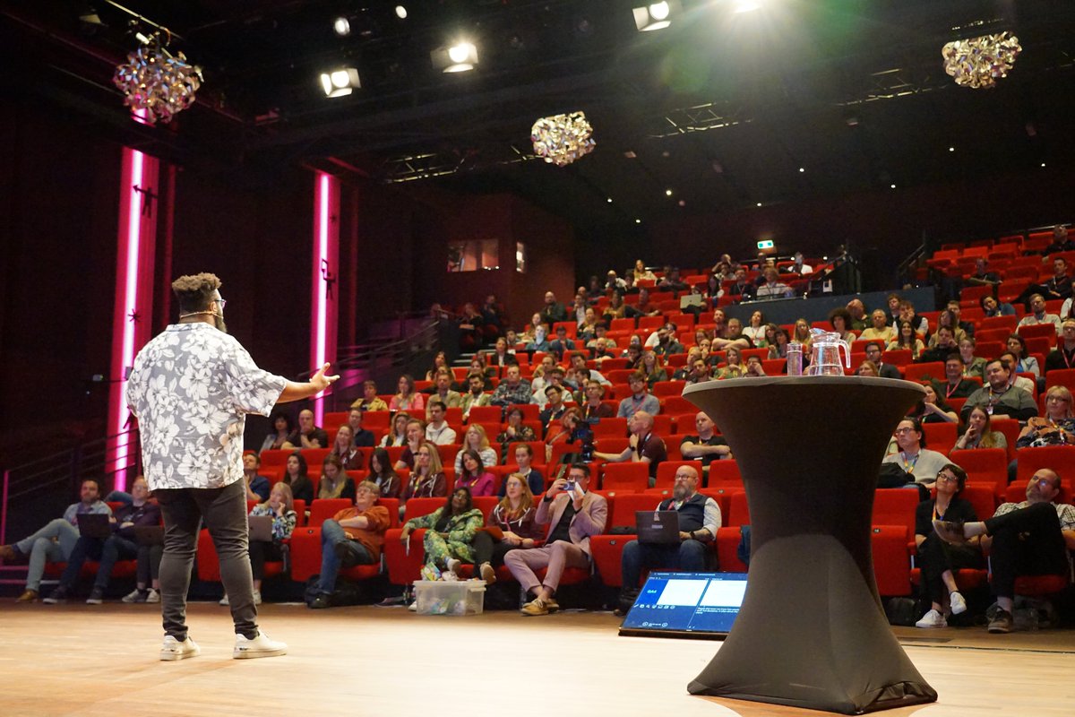yoast's tweet photo. The talks from our speakers at #YoastCon2023 were very inspiring and thought-provoking 🤩 

Which talk was your favorite, and what was your biggest takeaway from them?👇🏼 https://t.co/4oz3PybGZF