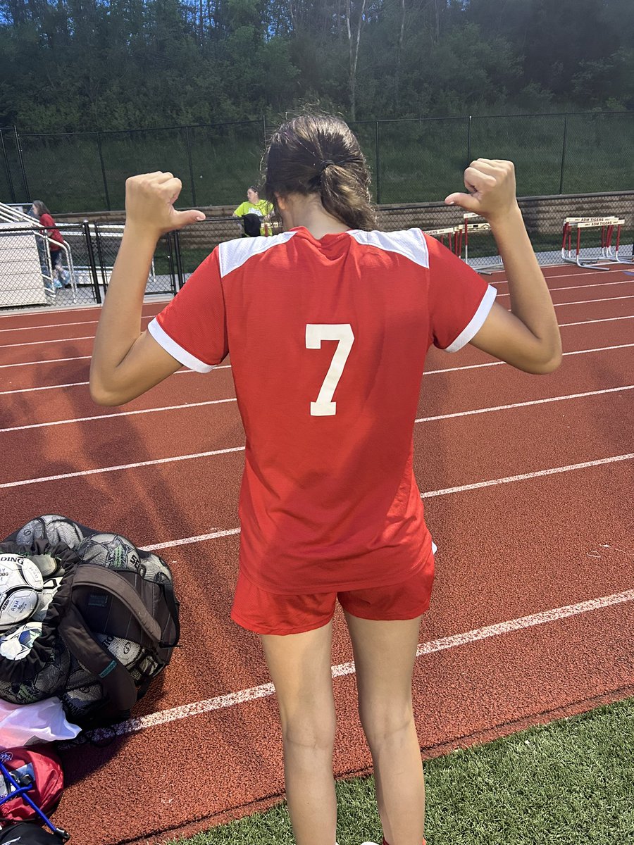 ADMGirlsSoccer's tweet photo. #7 in the state! #GoTigers #DFS https://t.co/97yPKELnQO