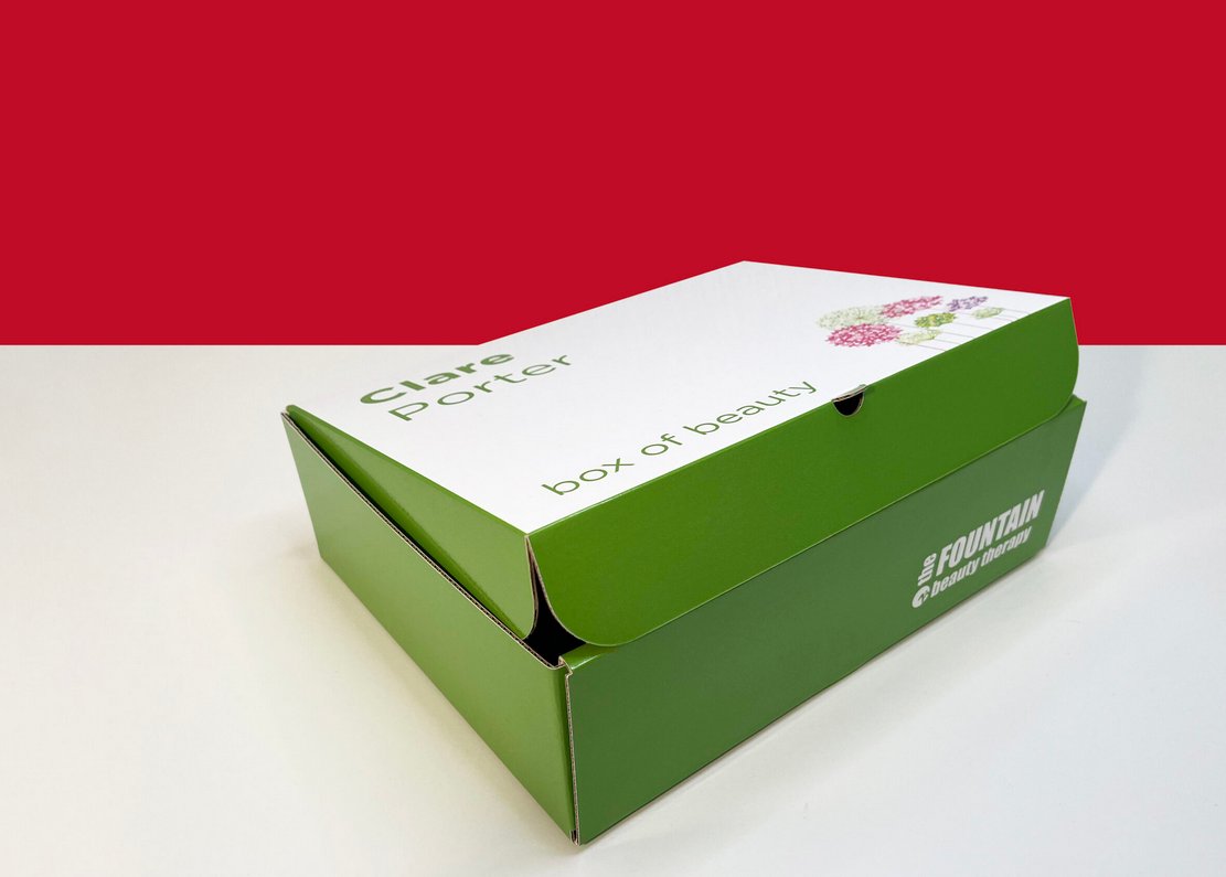 IQDigitalHouse's tweet photo. If you operate a business from home &amp; want to send products out in custom produced cardboard boxes, contact us to discuss how we can #design &amp; #print these for you. Call Lisa on 01252 796903 for details &amp; find out more here: https://t.co/uSv37z8mlC. #packaging #onlinebusiness https://t.co/b3vLTEvKTo