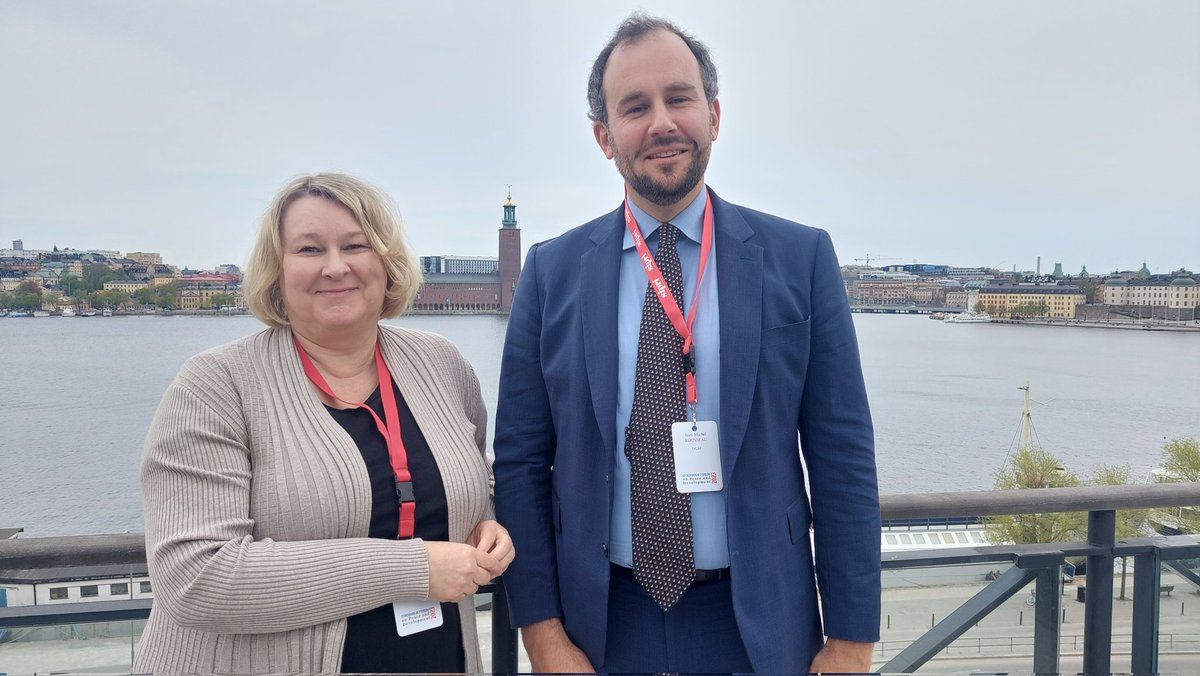 Contributing @DCAF_Geneva expertise on #pmsc to the #sthlmforum session on #wagner and #ssr, jointly with our President @KirsiHenriksson. Key messages: stay focused on systemic challenges of #pmsc & on local security needs, use multitude of available norms and good practices .