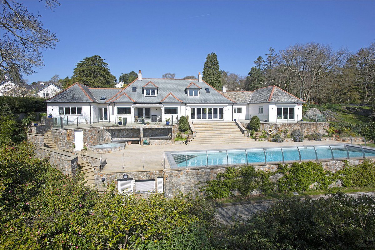 New instruction

Glyngarth #MenaiBridge #Anglesey

Craig Allan is a stunning #coastalproperty occupying a wonderful location fronting the #MenaiStrait, with slipway and around 2.35 acres. New to the market with a guide price of £2,900,000.

jackson-stops.co.uk/properties/171…

#loveanglesey