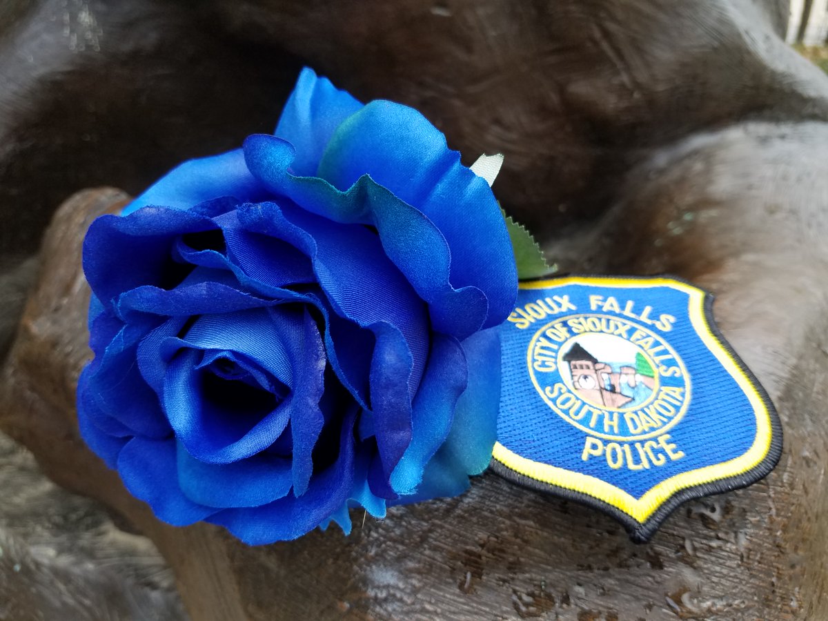 siouxfallspd's tweet photo. Today on National Police Officers Memorial Day we remember our two fallen officers from the SFPD.  Night Captain Edward Pike and Captain George Saville.  Their names are forever etched on the police memorial in Washington DC /802 https://t.co/Csu8Svm11F