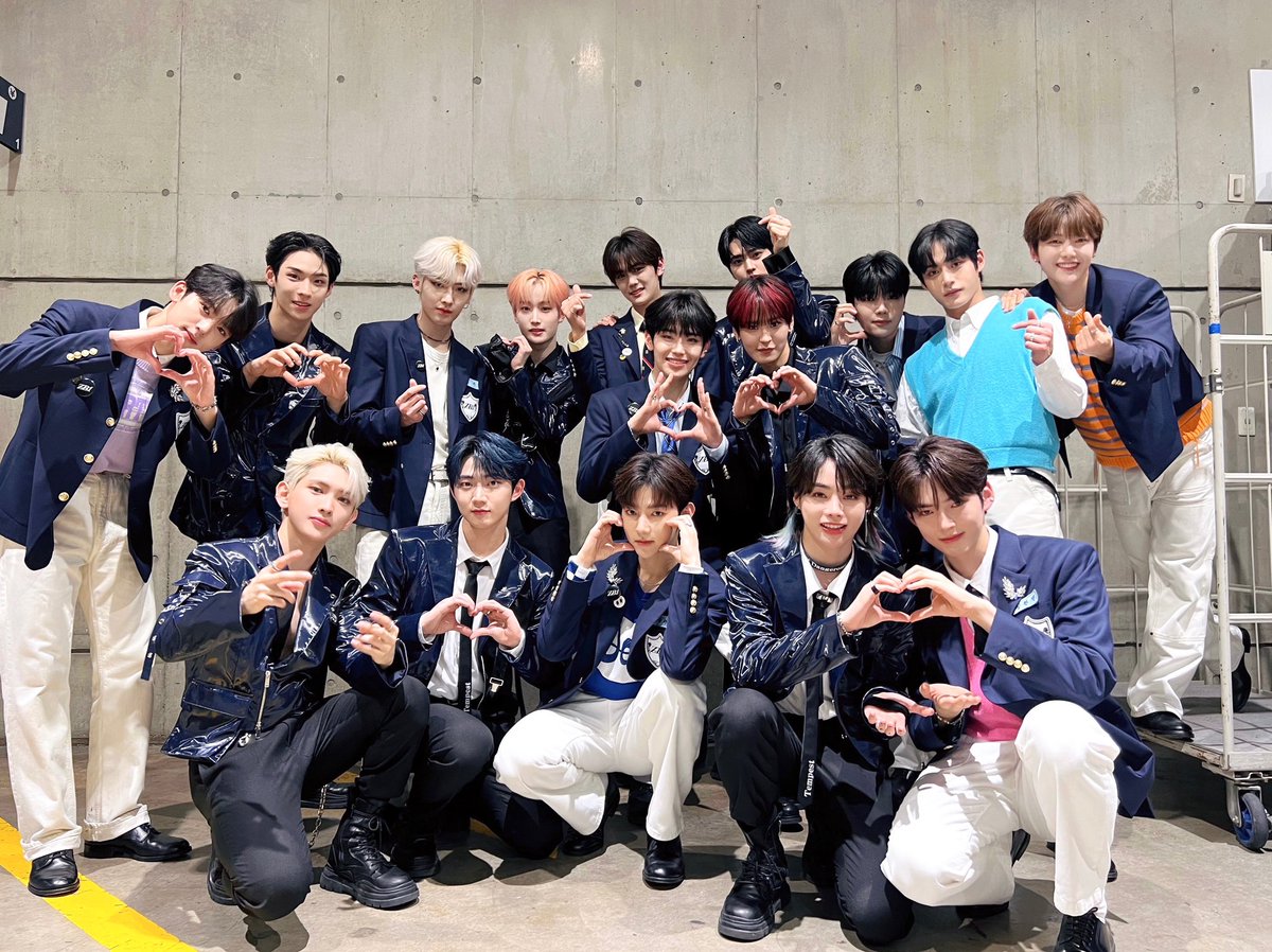 A bond over sharing 2 Hanbins and 2 Taeraes! Yesterday's stage was quite good and so much fun. Zerobaseone, fighting! Tempest, fighting! It would be nice if we can share a stage again.