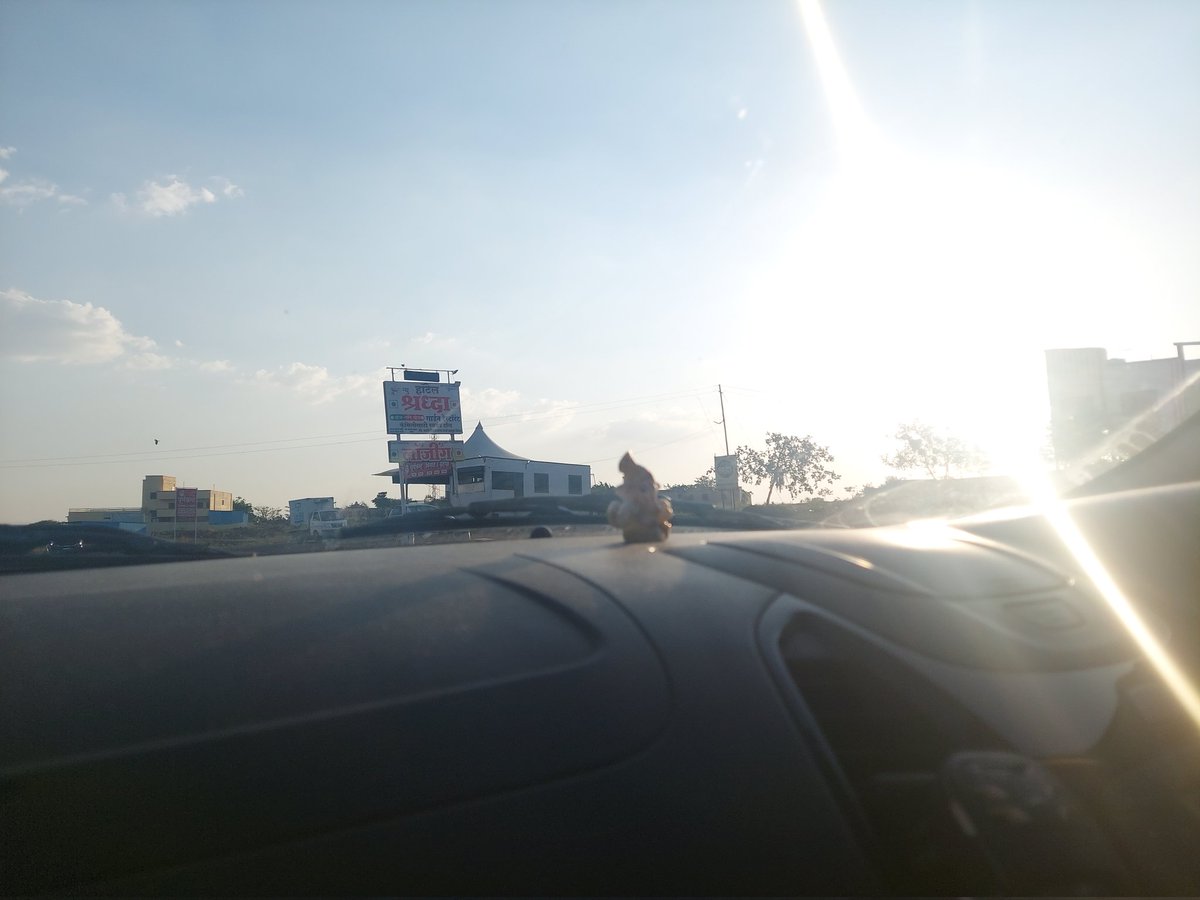 तेजस बोरकर (@tejas__borkar) on Twitter photo While dozing on a road trip with family, suddenly Believer was played from my playlist and I remember how <a href="/ani_boi2001/">Anirudh Ravishankar</a> used same song as an morning alarm and never wokeup but ruined a good song for life 😝😝😄😄..... While dozing on a road trip with family, suddenly Believer was played from my playlist and I remember how <a href="/ani_boi2001/">Anirudh Ravishankar</a> used same song as an morning alarm and never wokeup but ruined a good song for life 😝😝😄😄.....