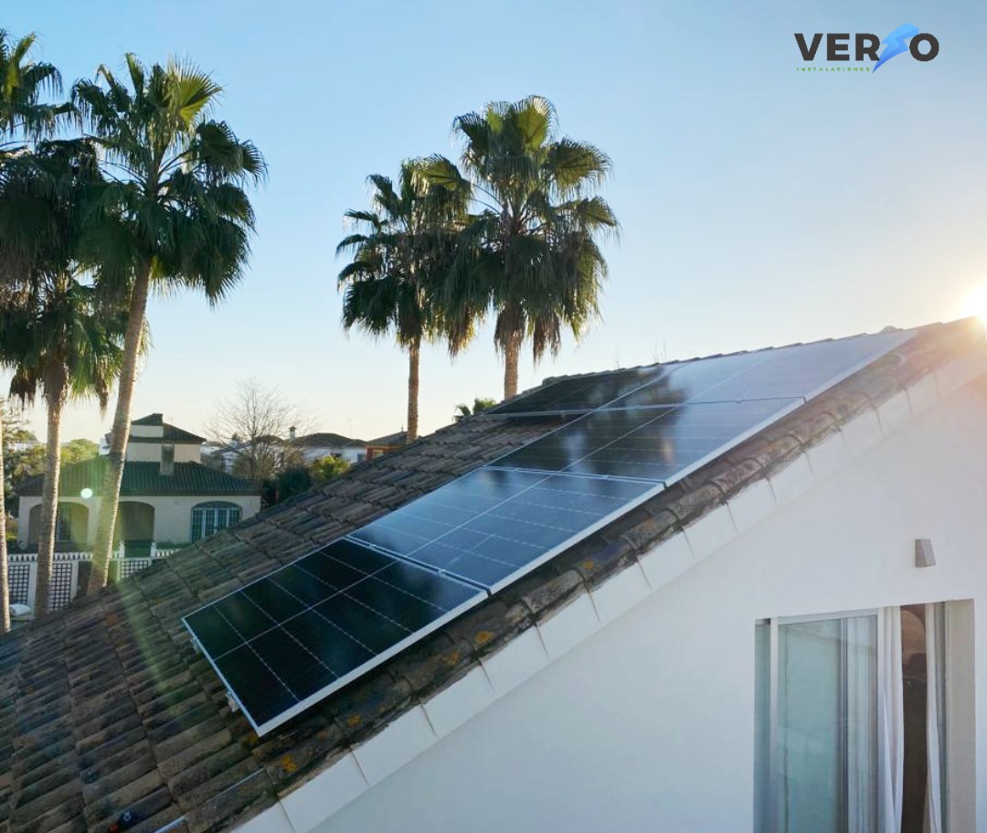 VERSOinstala's tweet photo. 🔧 Nos encanta instalar para @otovo. ¡Gracias por confiar en nosotros!
Sácale tú también el partidazo a la #energíasolar y aprovéchate del ahorro que esta te permite.

⚡En @VERSO ofrecemos los mejores profesionales para la instalación de sistemas de energía solar. https://t.co/H4yJzcHffH