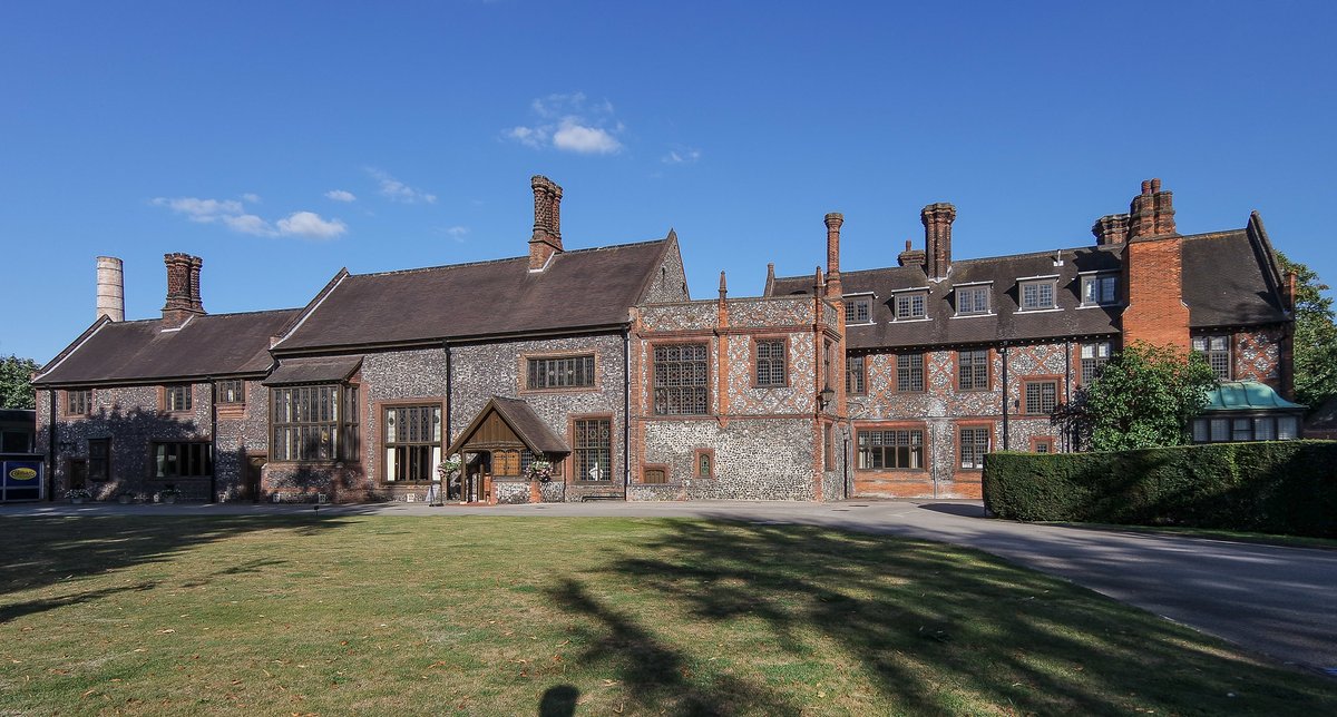 BeattiePassive's tweet image. We’re proud to be hosting the next #BOPAS Forum

Our meeting rooms are on the site of the historic Grade 1 listed Carrow Abbey and the ruins of a former Priory. Once the conference proceedings have ended, we’ll be taking attendees on a tour of our #offsite factory.