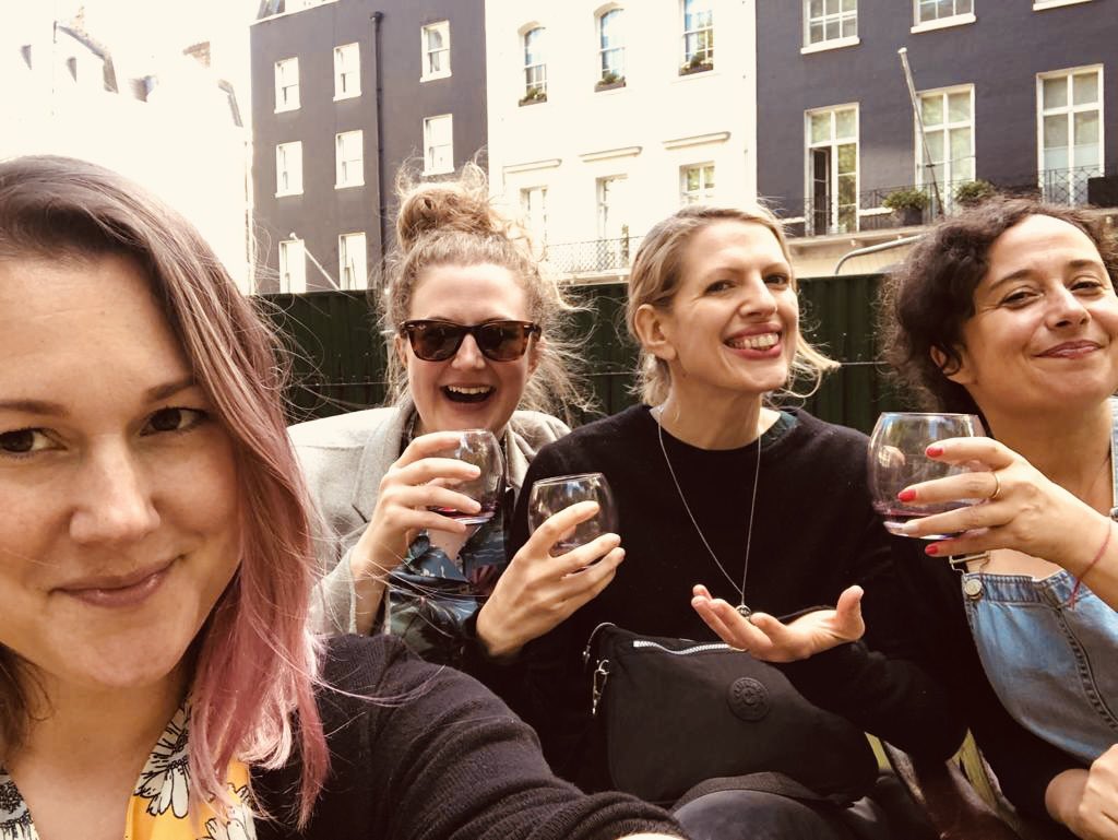 Drunk Women Solving Crime tweet media
