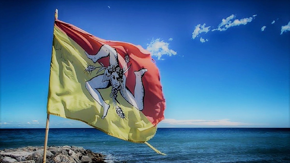 VagaLondonBlog's tweet image. Oggi, 15 maggio, è la &quot;Giornata Siciliana nel Mondo&quot;, che ricorda l&apos;anniversario dello Statuto di Autonomia della Regione Siciliana. Il 15 maggio 1946 l&apos;ultimo re d&apos;Italia, Umberto II, promulgò lo Statuto di Autonomia della Sicil…