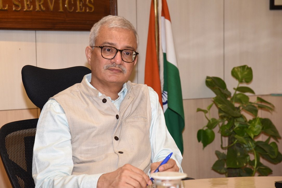 Officer Trainees - Indian Information Service 🇮🇳 tweet media