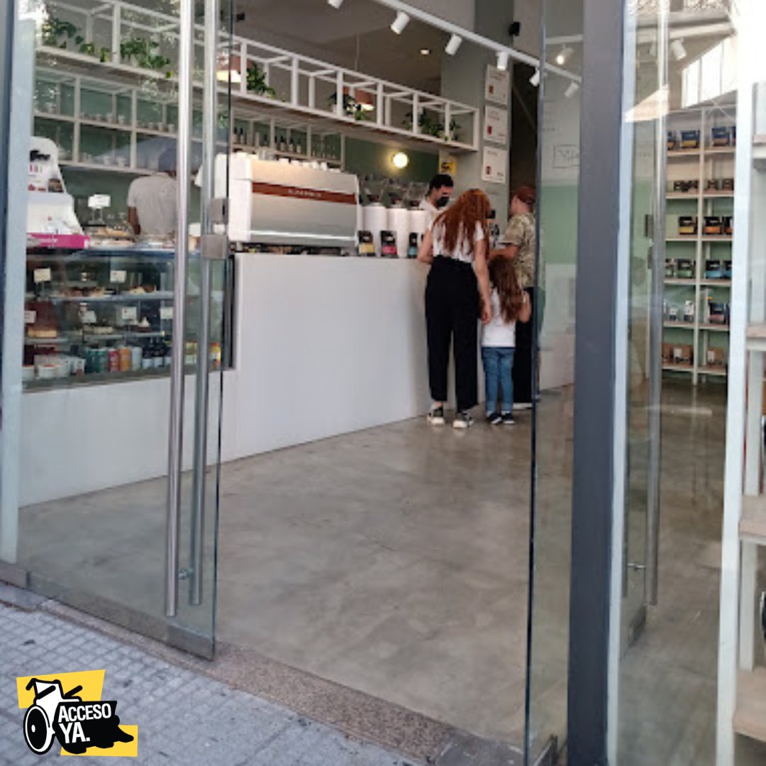 ACCESOYA's tweet photo. A diario recibimos denuncias como la del local #thecoffeestore ☕, ubicado en Juncal 3500, que no cuenta con sanitario adaptado en planta baja. Esto impide la visita y permanencia de las personas con movilidad reducida. ❌ https://t.co/tGKbBVApN1