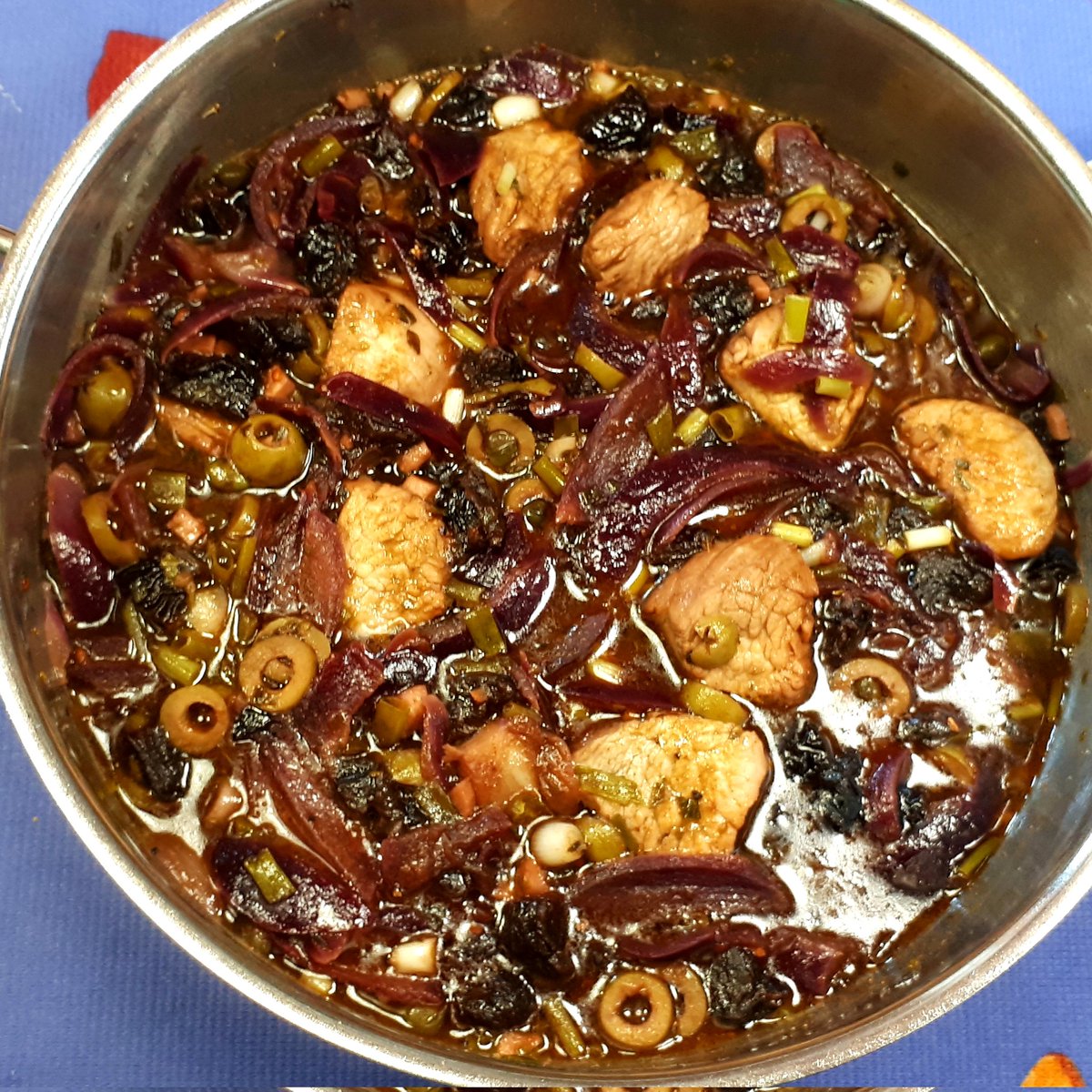 Today's lunch: Chicken Marbella. Recipe courtesy of The Silver Palate   #returnoffoodtwitter