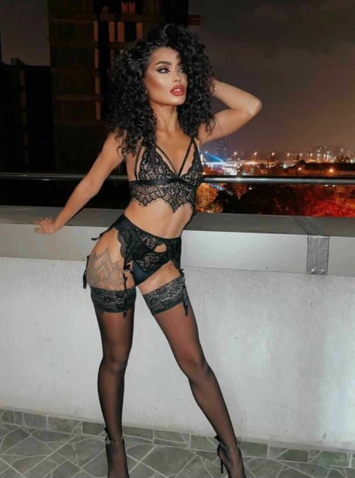 Only bought this outfit so you could take it off.✨🔥 #model #luxuryfashion #MondayMood https://t.co/I<a href="/tag/model"class="tags"><span>#model</span></a><a href="/tag/mondaymood"class="tags"><span>#mondaymood</span></a><a href="/tag/luxuryfashion"class="tags"><span>#luxuryfashion</span></a>