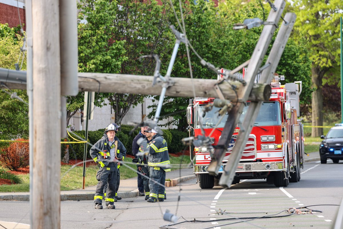 NBC10 Boston on Twitter "Traffic Alert In Everett, this truck has