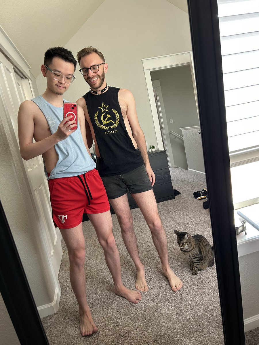 alolanfloatzel's tweet image. no offense but we’re hot