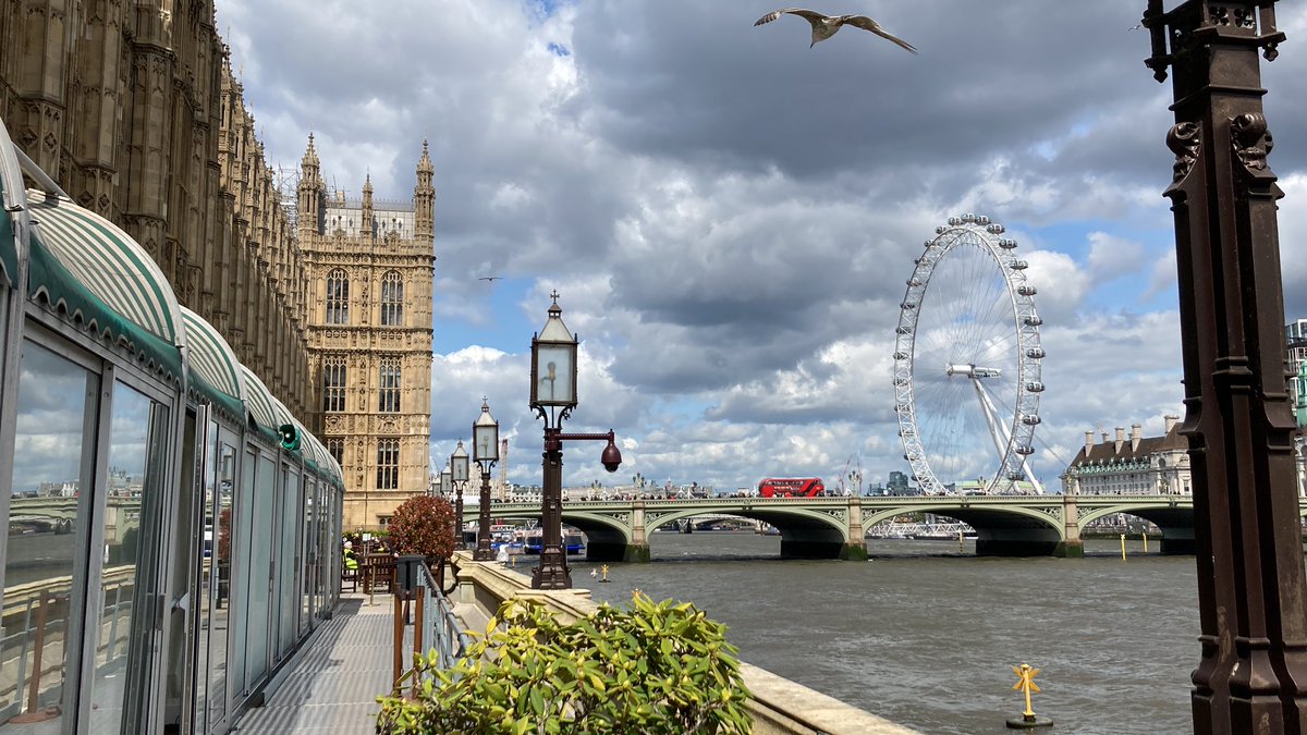Absolutely beautiful day for the launch of #6thformmatters on the House of Commons terrace! We can’t wait to introduce our volume of fresh thinking on the future of sixth form education to the world this afternoon.