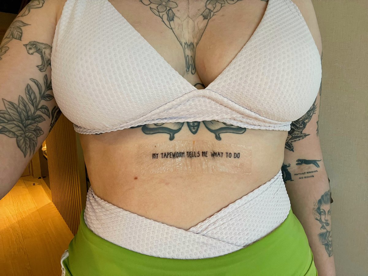sadsaddinks's tweet photo. new tattoo just dropped https://t.co/AT1uMJLKgu