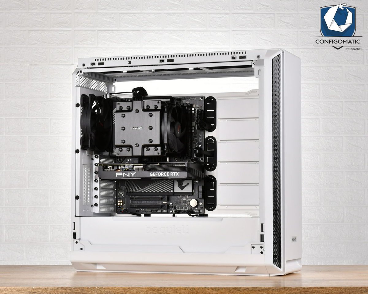 TopAchat's tweet photo. #AtelierTopAchat 
Prête pour jouer ! 

Lien #ConfigoMatic :
https://t.co/zHqIyH9PDg

➡ i5-12600K
➡ RTX 4070
➡ DDR4 32 Go
🇫🇷 Montage par nos Experts https://t.co/0OQWwMSqXN