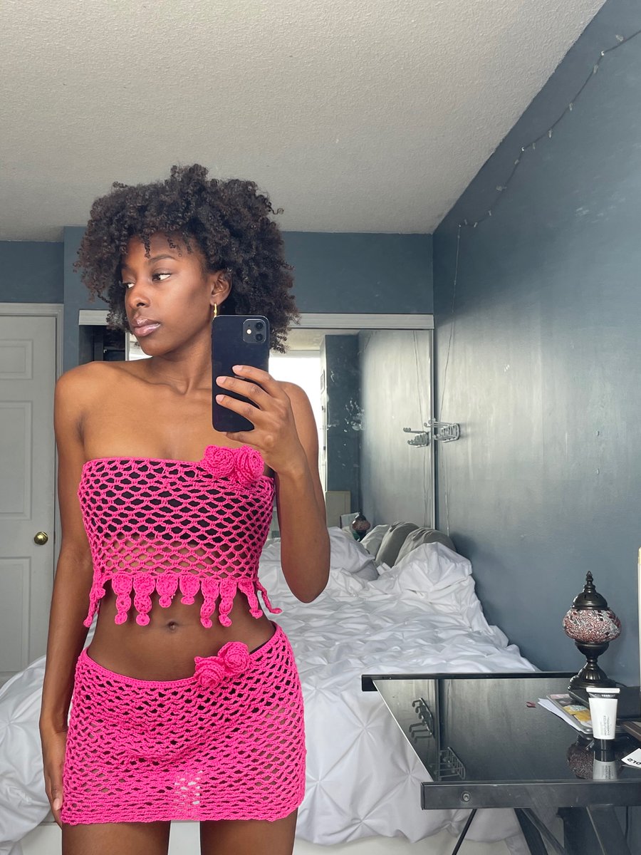 bjaeda's tweet photo. Most recent custom I made 🥹 @ jknit.c on Ig https://t.co/RGVNXe4CCX