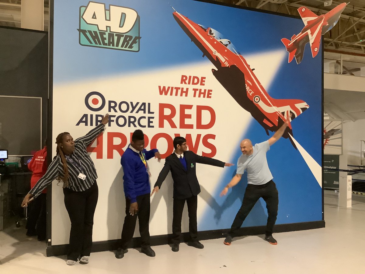 The Year 9s went to the EEP Robotics Competition. They presented their floating city project. They also faced a mystery challenge which they won. They went to the 4D theatre to fly with the Red Arrows. Thanks to @RAFMusem and @bydesigngroup for a great inclusive event.