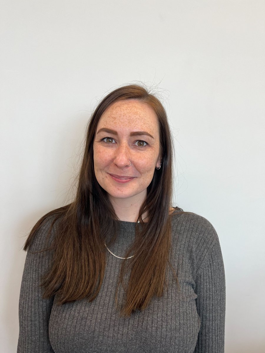 We are delighted to welcome the newest member of the Ye lab, <a href="/LinesGeorgie/">Georgie Lines</a>!  Georgie has just finished her PhD from the wonderful <a href="/WrayLabUCL/">Wray Lab</a> and will continue her work with iPSCs to study how protein aggregates are processed by cellular degradation mechanisms!