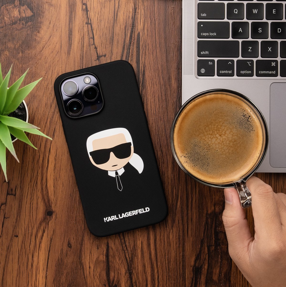 senayancity's tweet photo. Liven up your desk with something eye-catching iPhone cases. Guaranteed to put you in a better mood.
Have a great experience with a tremendous special promo of up to 70%.
*Terms and Conditions Apply
#SENAYANCITY #PlayWorksStore #LiftUpYourStyle #PlayWorksiPhone14 https://t.co/A7ftmLRlgi