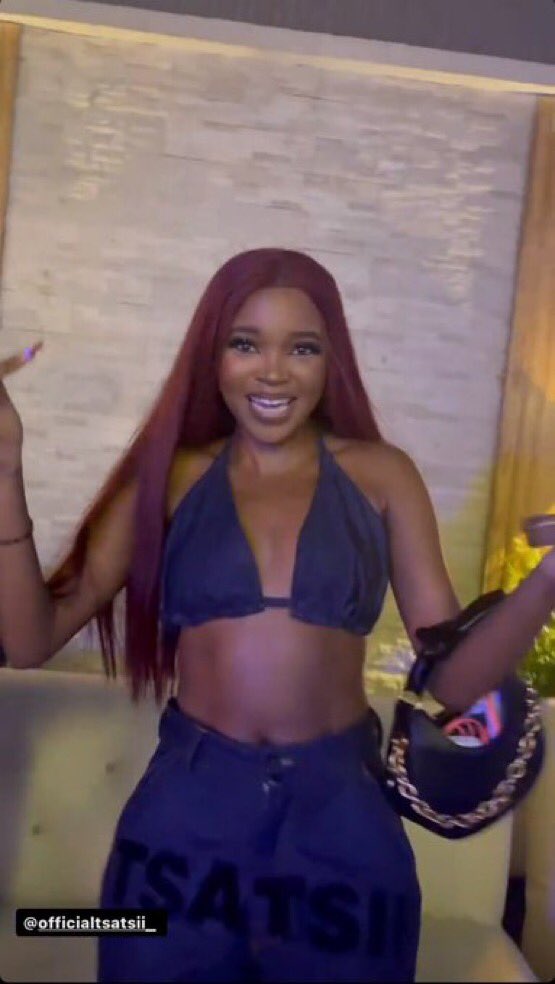 Tsatsii_bbyJess's tweet photo. Show me your fave &amp; I'll show you mine. 🥰

IT GIRL TSATSII
#TsatsiiMadiba https://t.co/wTwA84UBTK