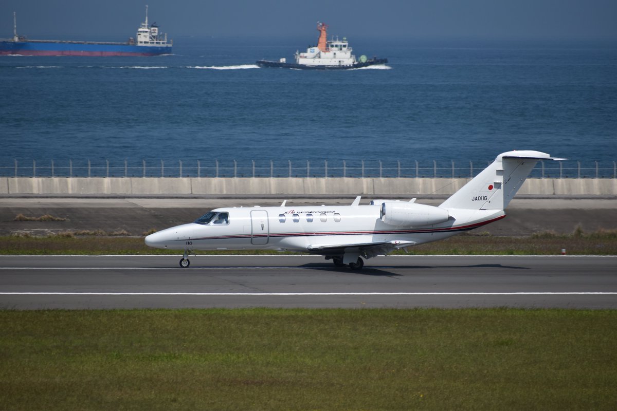 Dash828_'s tweet photo. 2023/05/15 RJFO/OIT
国土交通省 航空局 JCAB
Cessna 525C Citation CJ4
JA011G
#大分空港 #航空局 #JCAB #checkstar #飛行検査 #飛行検査センター https://t.co/7L86wXgr0M
