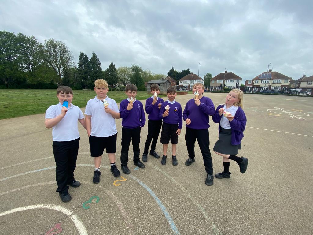 Compass Primary / Twitter