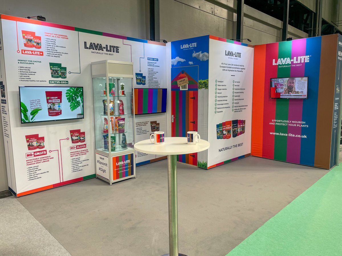Lava-Lite needed a design for their stand at the 2022 Glee Exhibition. 🤝

👉 We created a clean and minimal feel, with lines directing the eye to each product. bit.ly/Lava-Lite-Exhi…

#lavaliteuk #printdesign #exhibitionstand #exhbitiondesign #print #graphicdesign