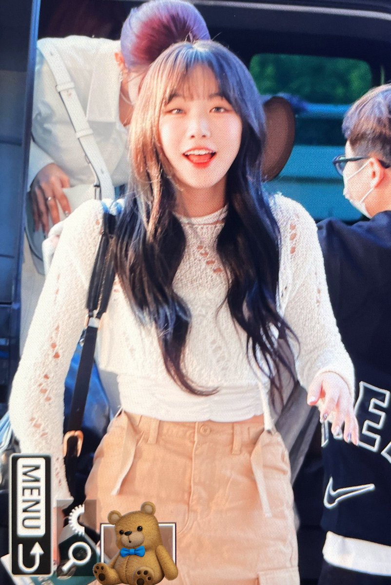 omg my suhyeon she’s so gorgeous