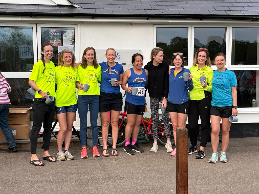IamHadik's tweet photo. 1/2- 52 weeks to Mid May,a special weekend. brutal races in Muddy fields,picturesque hills,in woods,farms &amp; on roads. We run 220 miles, sing &amp; dance, dine and drink together. This year was the best of all, @RanelaghHarrier won #GreenBeltRelay in style. https://t.co/DnZkxqQvGW