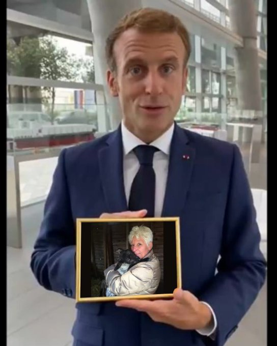 PatouMail's tweet photo. 15/05/2023
#ProduitsLaitiers
😜
#HORSsujetQUOIque
&amp;
#pfizer #bourla
le 
#maqueRONDS @EmmanuelMacron
🤪
#COMPRENDquiVEUT 

Les gens sont fous, les temps sont flous
https://t.co/b5Z3atdQa6 https://t.co/EOZ1sxUMKW