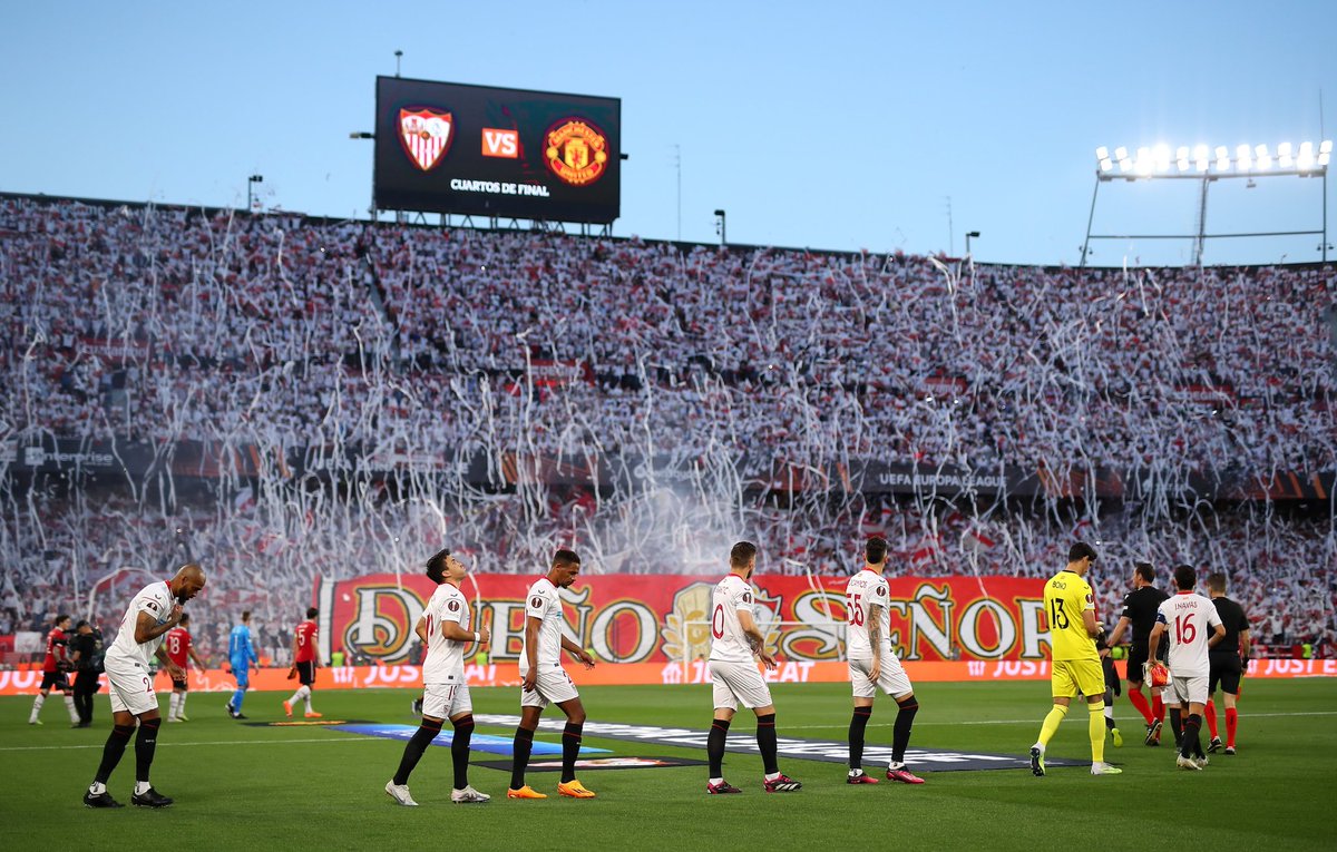 Desde que comenzamos a remontar en Liga y en Europa League salimos a queja y lloriqueos por partido. Que si ayudas arbitrales, que si Medina Cantadelejos..

Los tarados de los vecinos que tienen un altar para rezarle a todos los santos que conocen para que pase la Juve, a los
