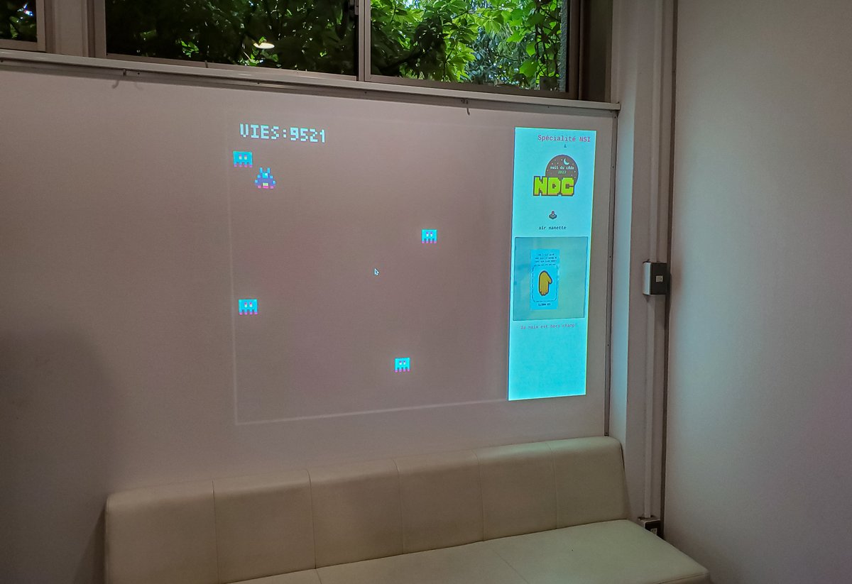 lfitokyo's tweet photo. 🌟🎮 LA NUIT DU CODE 2023 🎮🌟
Ce samedi 20/05, rejoignez-nous pour un #marathondeprogrammation inoubliable !
En préambule à cette journée, dans le hall du #LFITokyo, découvrez notre univers #pixelart et pilotez un #vaisseauspatial avec votre main.
#NuitDuCode2023
@aefeinfo https://t.co/7GmQIRU140