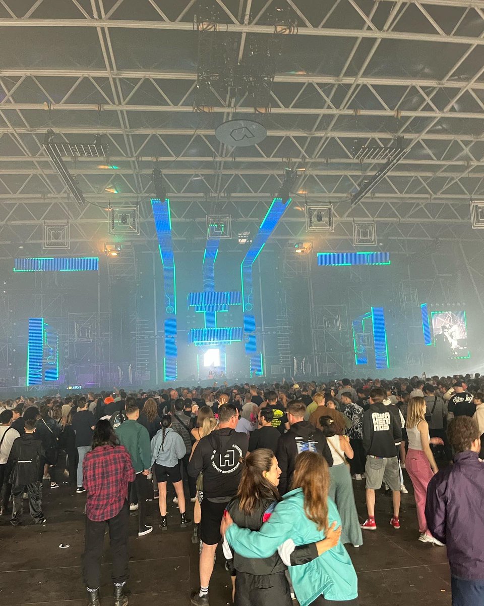 909originals's tweet photo. Some shots from @awakenings day two - what an amazing weekend! See you next year! ๐
#techno #awakenings #awakeningsfestival #AWFS23 @patricebaumel @djannamiranda https://t.co/G1I8rwOvTp