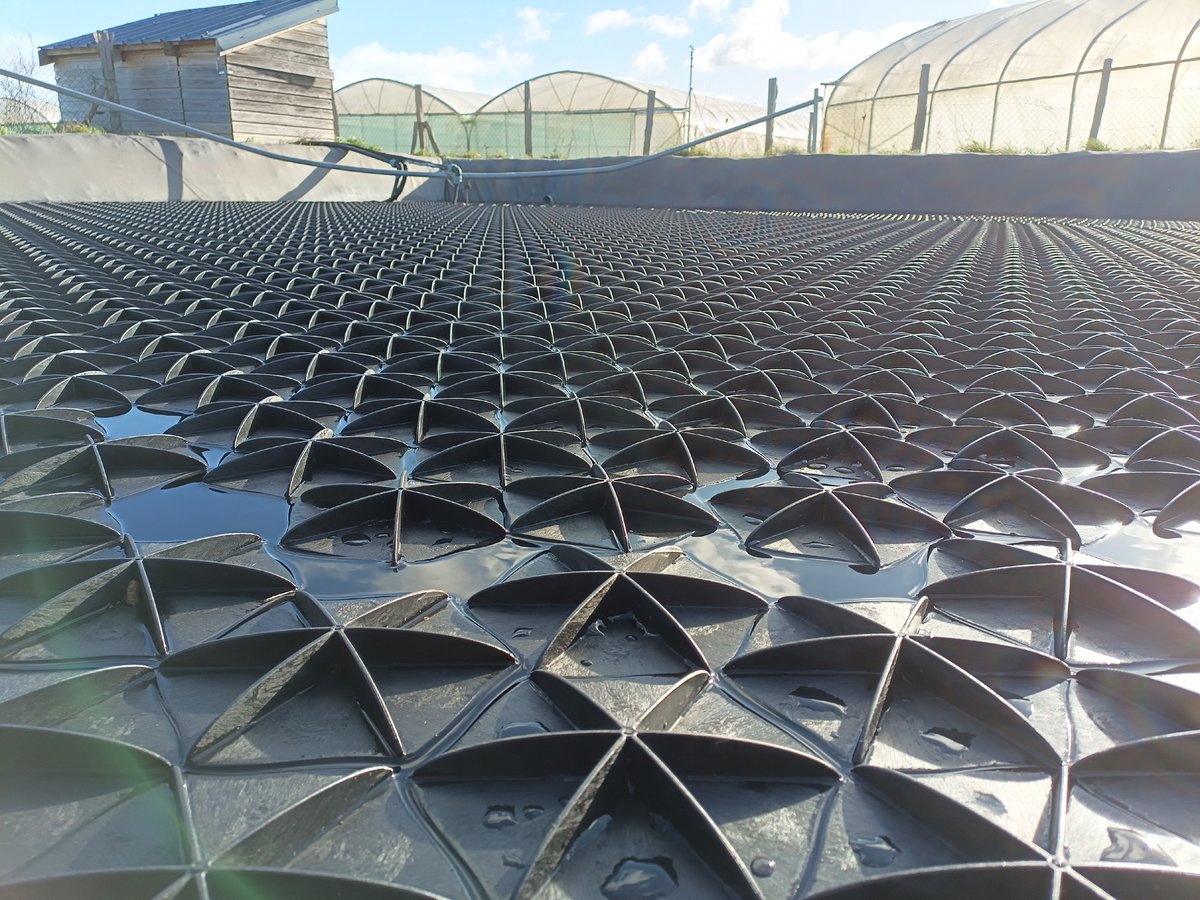 HexaCover's tweet photo. https://t.co/CwJV7V4kle
Nuevo 1.320 m2 proyecto Hexa-Cover® España, Tenerife.
#hexacover #españa #tenerife #agua #aserradurasdeagua #irrigación #evaporación #algas #cubierta #cubiertas #cubiertaflotante #esg #esginvestment #esgsolutions #reciclar #economíacircular https://t.co/BM9Lk4BgUp