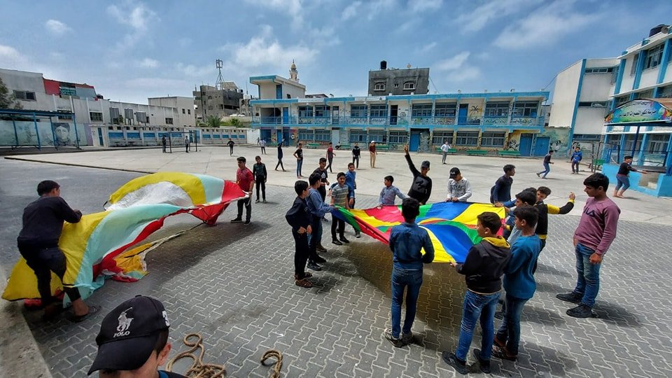 RehamMeri's tweet photo. Psychological emptying for school students after the effects of the brutal Israeli aggression on #Gaza. https://t.co/ksFAhMuMu4