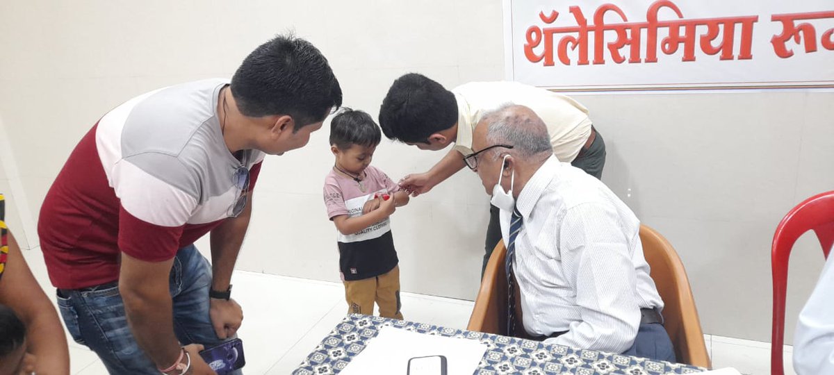 A screening camp was recently held in Dhule to identify individuals with #betathalassemia and #sicklecellanemia. Almost 100 people attended the camp and underwent  test on Gazelle for the #geneticdisorders.

In addition to screening, Dr.Pendharkar conducted #counseling sessions.