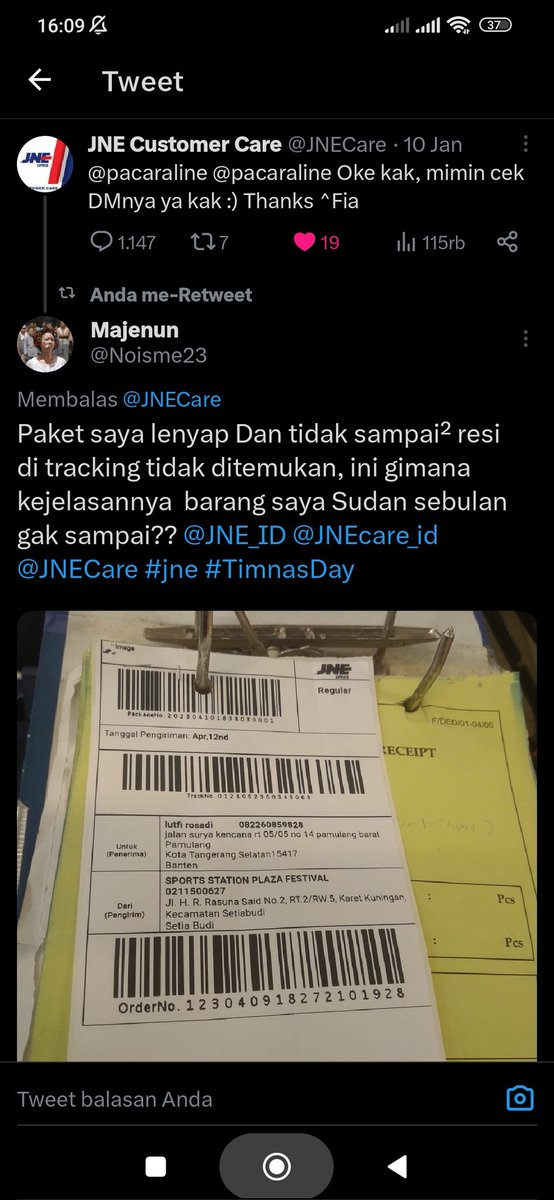 Noisme23's tweet image. Hallo ini gmn sudah 1 bulan lebih gak ada kabar mau lari dr tanggung jawab?
@JNECare
@JNE_ID
#Leicester #SenayanCity #ditembak #ribka