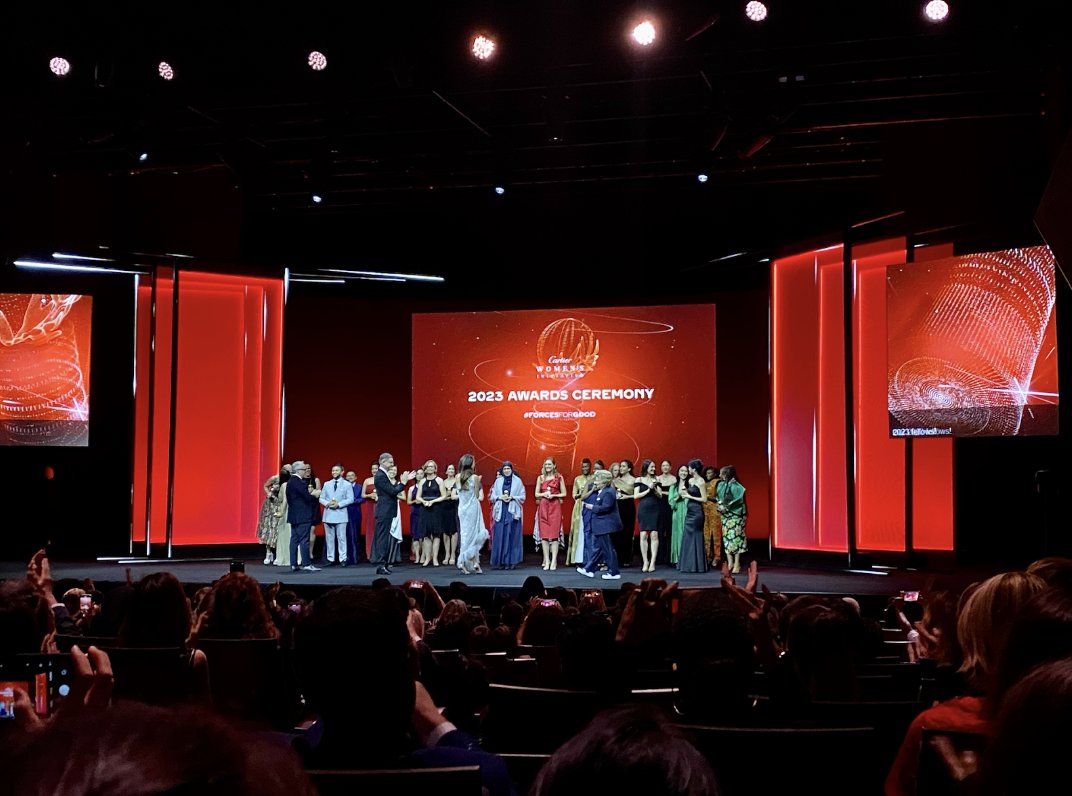 🙏🏼“If you want to change things, you must start by listening and not assuming” ☀️“Women are engines of change” Amal Clooney Last Wednesday, we had the chance to share the 2023 edition of @CartierAwards in the unique Salle Pleyel in Paris. Congrats to all! @Cartier