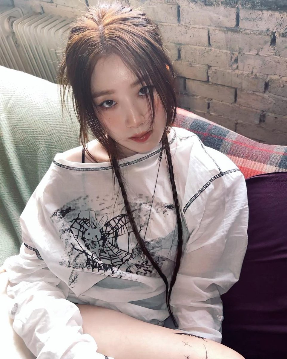 shubuah's tweet photo. 언니�� :) https://t.co/hABngVgIw3