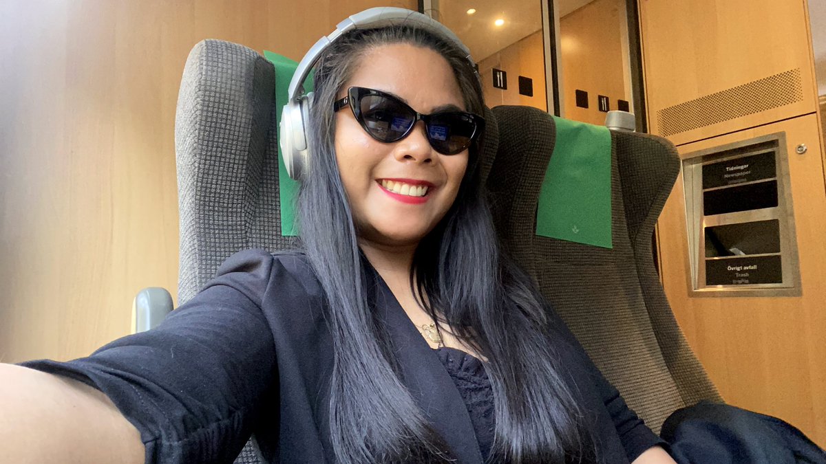 cjkodare's tweet photo. On the way to Stockholm airport to take my flight London ✈️🇬🇧
Finalizing one of my talk for @sddconf while on the speed train 🚆
#azure #sddconf https://t.co/QlKczDYZWP