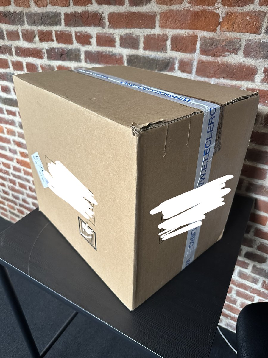 Le gros lot de notre stand du #devfestlille2023 est arrivé ! 🎁

Venez le gagner sur notre stand le 26 mai 🏃‍♂️

Quelqu'un saura deviné ce que c'est ? 🫣