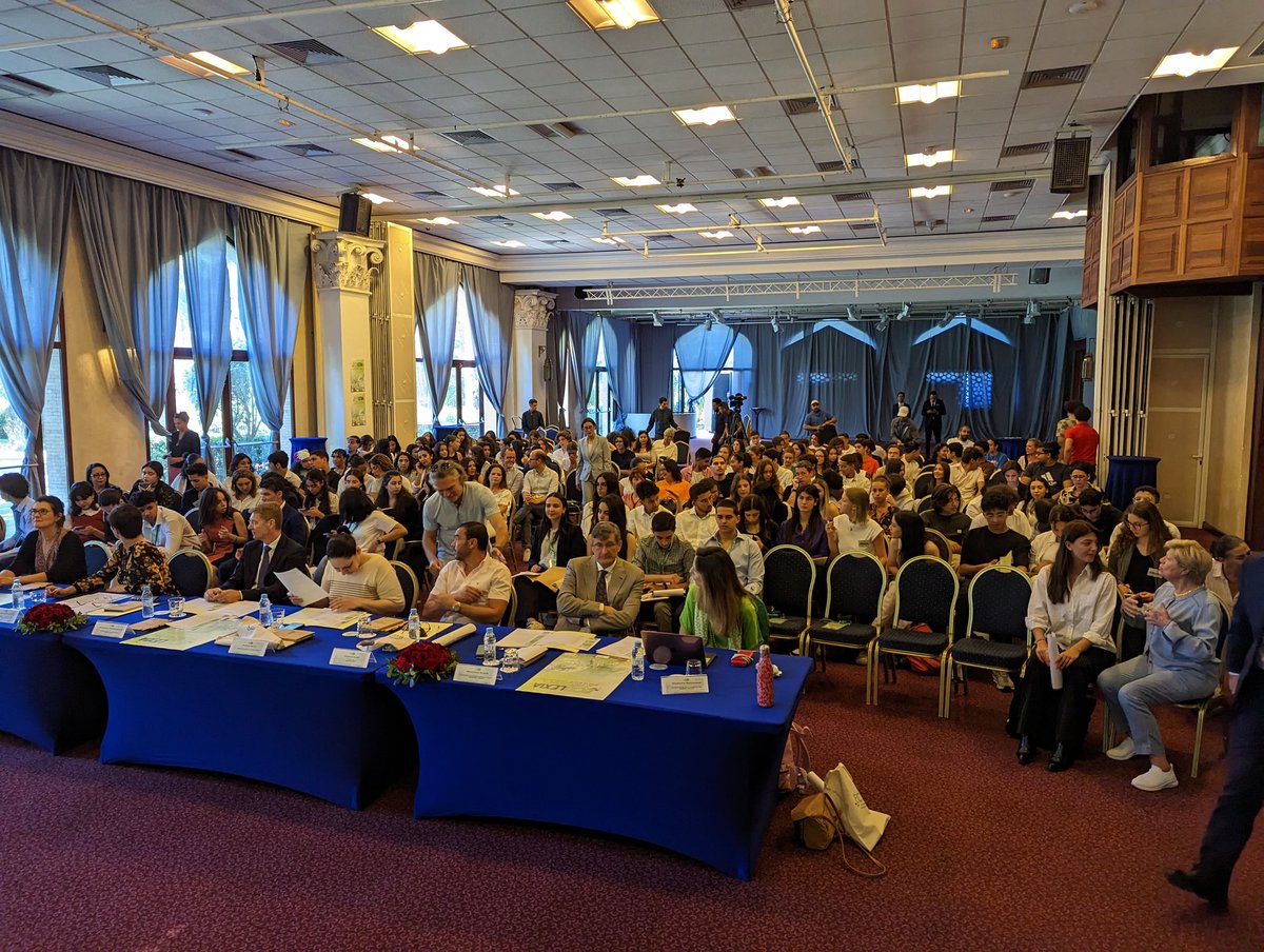 lvhmarrakech's tweet photo. [ECOLEXIA] La finale de la 2e ed. du concours de #plaidoiries #Ecolexia, auquel plus de 200 élèves du réseau #efm ont participé cette année, est officiellement ouverte dans le magnifique écrin du #EsSaadi resort de #Marrakech. @aefeinfo #excellence #maroc #droit @lvhmarrakech https://t.co/3NNqh1ZKOm